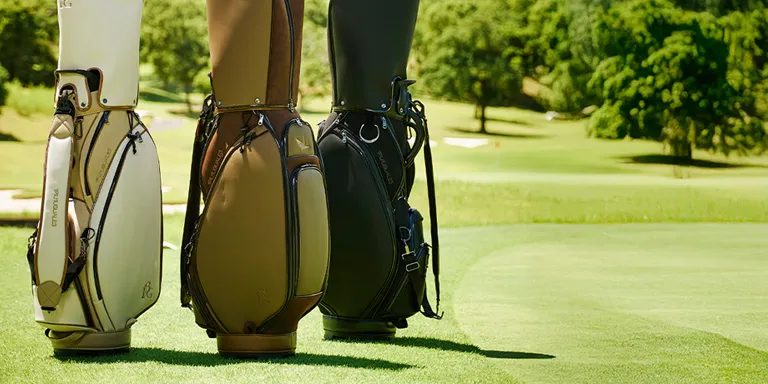 新品 1PIU1UGUALE3 /AURORA CADDIE BAG 1PIU1UGUALE3 GOLF CADDIE BAG | VATOMCE | 1PIU1UGUALE3正規店