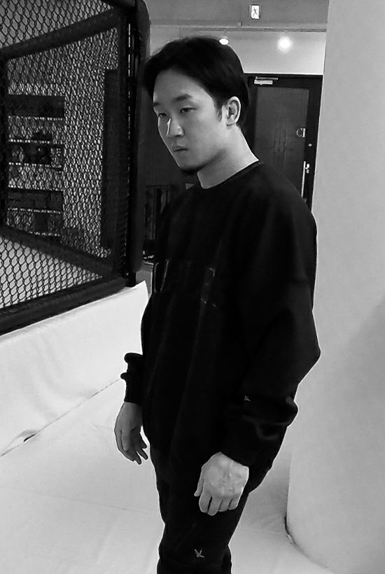 春夏 1PIU1UGUALE3 朝倉未来 ドロップショルダービック
