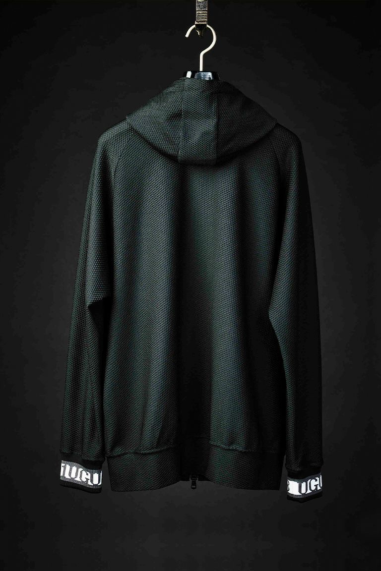 113 SPORT TECHNICAL MESH BLACK ZIP UP PARKA［BLACK