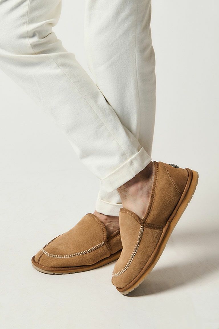 113 EMU MOUTON SLIP-ON ［BEIGE］ | 1PIU1UGUALE3｜ウノ ピゥ ウノ