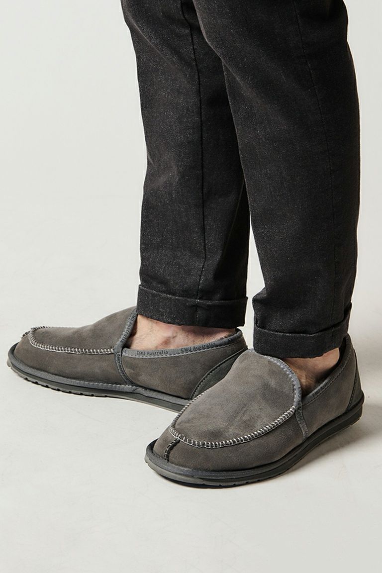 113 EMU MOUTON SLIP-ON ［GRAY］ | 1PIU1UGUALE3｜ウノ ピゥ ウノ