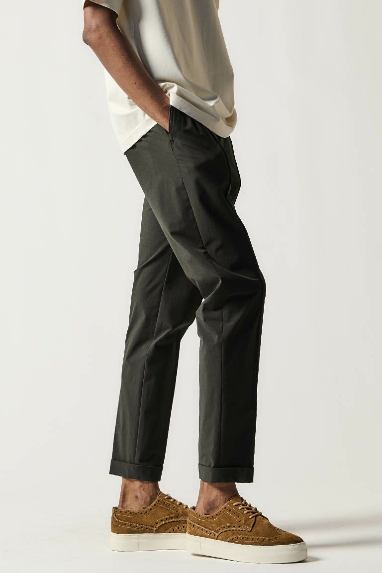 CREASE SLACKS［D.BROWN］ | VATOMCE | 1PIU1UGUALE3正規店