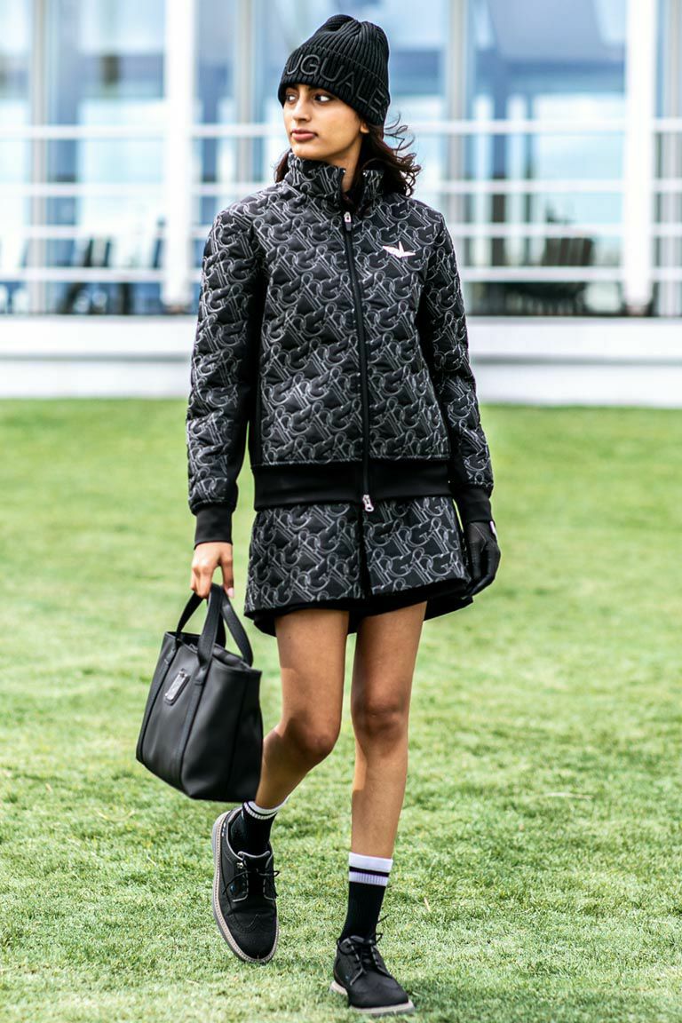 1PIU1UGUALE3 　タグ付き　カートバッグ　黒 1PIU1UGUALE3 GOLF カートバッグ メンズ ウノピュウノウグァー