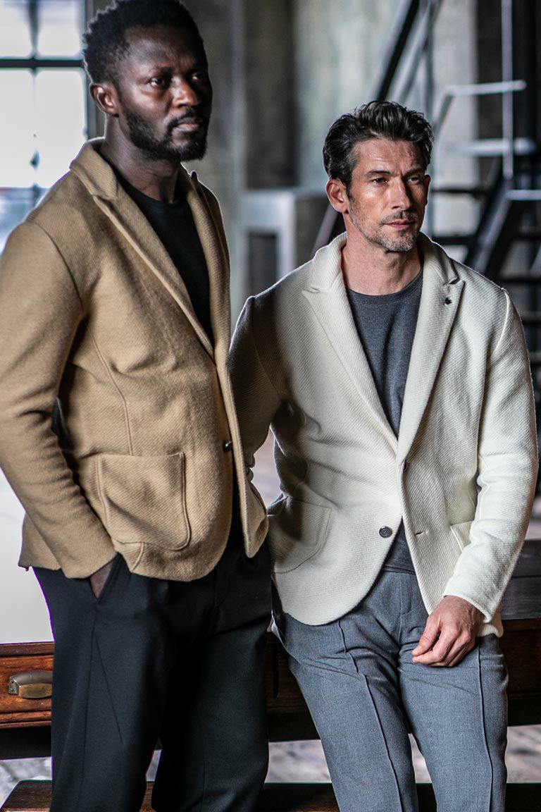 1PIU1UGUALE3 GOLF ホワイト Ⅵ XL ジャケット MwVPnkBFka1q.jpg?width=768